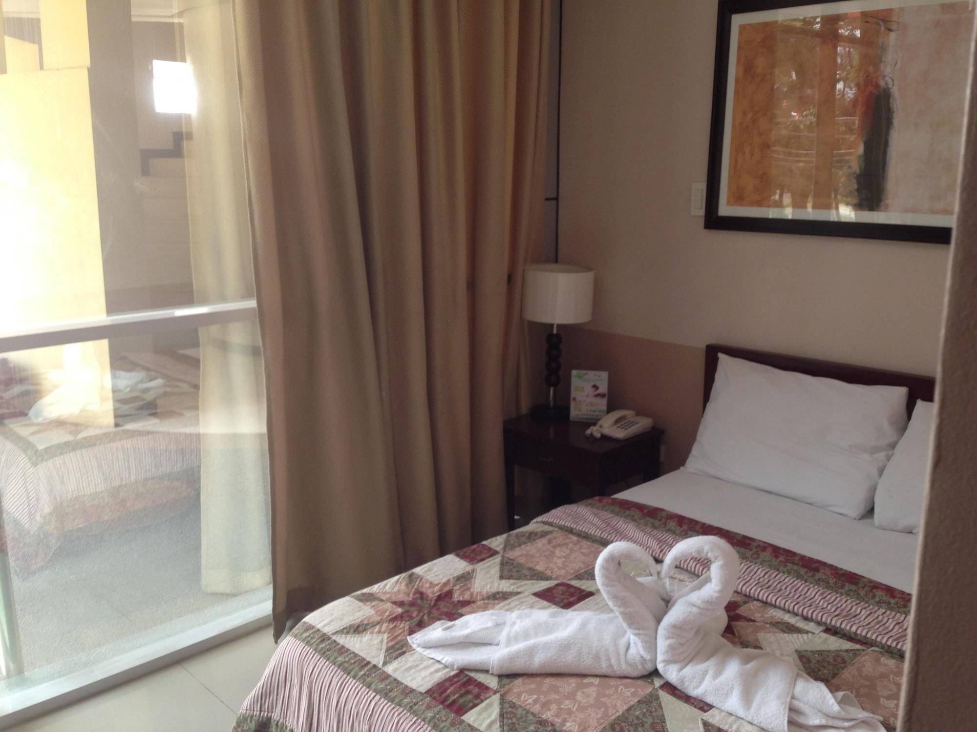 Princess Madison Hotel Angeles Eksteriør billede
